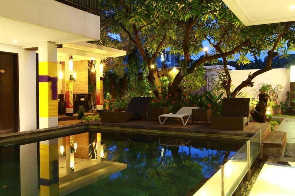 Gosyen Hotel Legian Εξωτερικό φωτογραφία